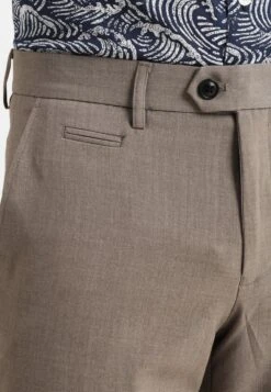 Lindbergh Slim Fit Club PantsPantaloniBeige Mix Uomo Pantaloni LG522E00F-B11 -Pier One Italia 2025 011fbaa8cc8b4179b7b8c02f69e415a5