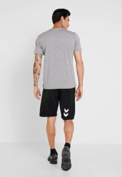 Hummel Hmlgo BermudaPantaloncini SportiviBlack Uomo Bermuda HU342E02Q-Q11 -Pier One Italia 2025 0274c07de951417fb1050264f60ff2ae