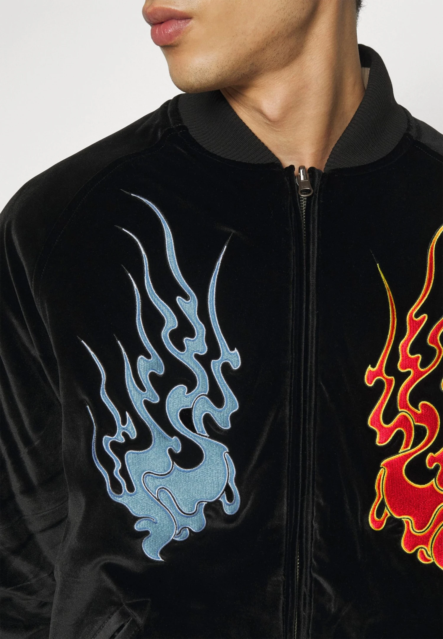 HUF Destructive Skajyan Jacket - Giubbotto Bomber - Black 11 HUF Destructive Skajyan Jacket - Giubbotto Bomber - Black - immagine 9