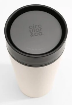 Circular & Co Kaffeebecher To Go Mit Deckel340 MlBorracciaWeißSchwarz Uomo Altro CII54S000-A12 -Pier One Italia 2025 15a9851f647444849a1c167ac4516d08