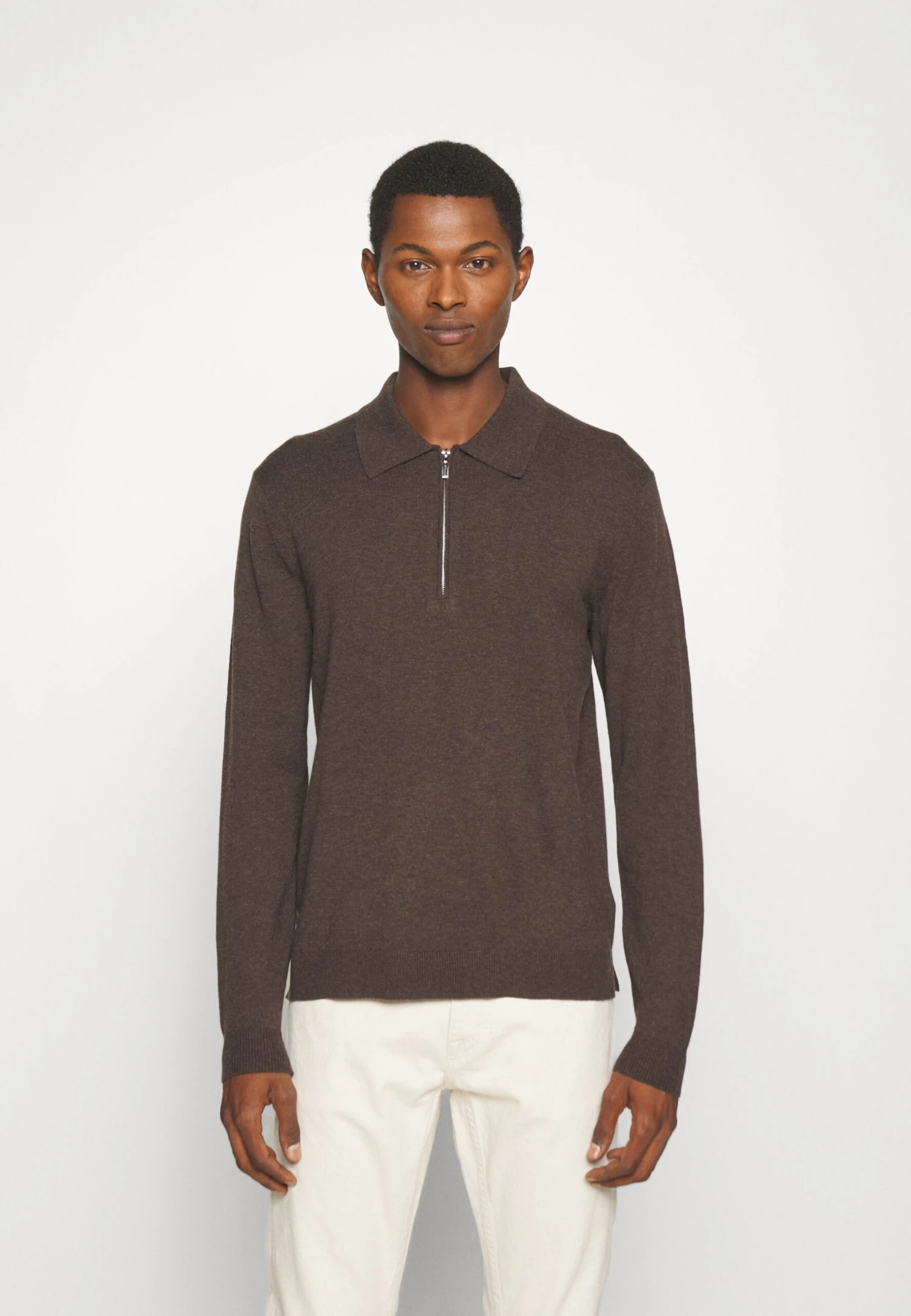 Tiger Of Sweden Orbit MaglioneCoffee Uomo Maglieria TI522Q07G-O11 3 Tiger Of Sweden Orbit MaglioneCoffee Uomo Maglieria TI522Q07G-O11