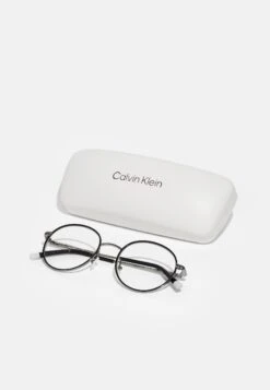 Calvin Klein Blue Light GlassesOcchiali Anti Luce BluGunmetal Uomo Occhiali Per Luce Blu 6CA52K012-C11 -Pier One Italia 2025 208def221a134eeeab60fc71628484ba