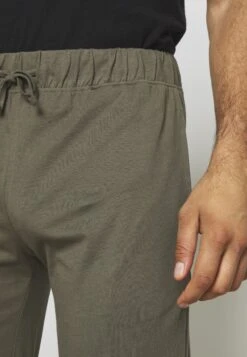 Pier One 2 PackPantaloni Del PigiamaBlack/Khaki Uomo Per La Notte PI982L00I-Q11 -Pier One Italia 2025 2d7e8aabb1c34004a160f9bd3c559011