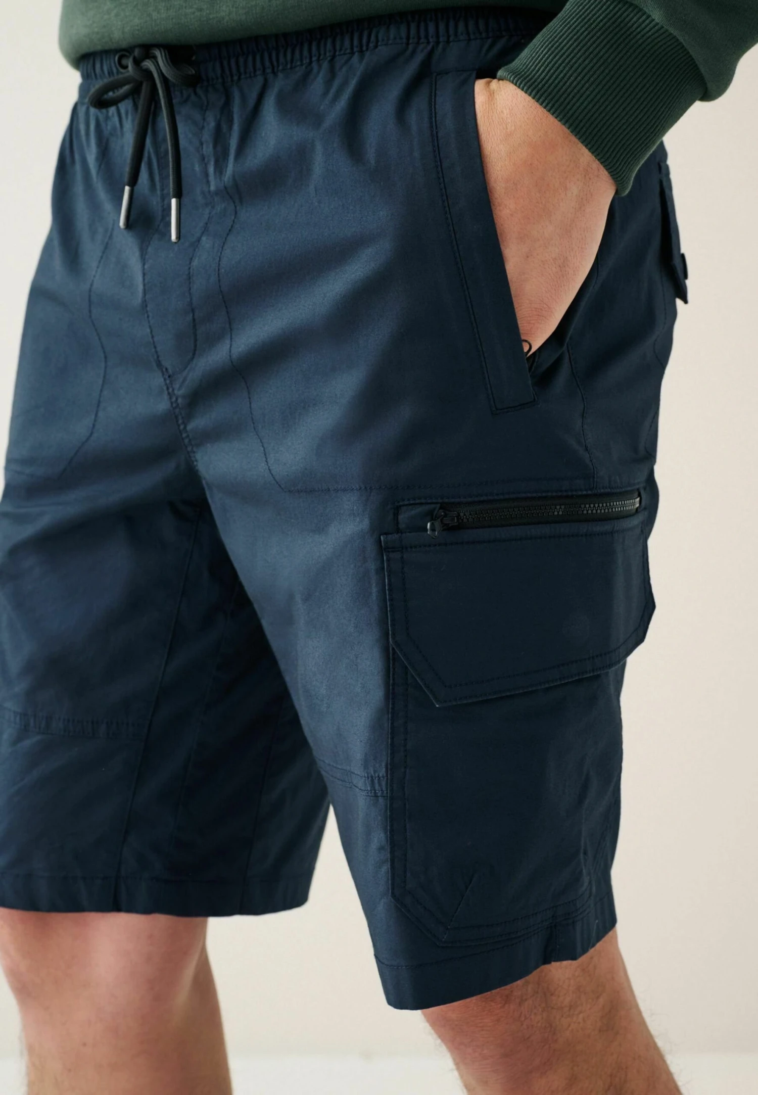 Next Drawstring Waist Tech Cargo ShortsShortsNavy Blue Uomo Bermuda NX322F09X-K11 5 Next Drawstring Waist Tech Cargo ShortsShortsNavy Blue Uomo Bermuda NX322F09X-K11 - immagine 3