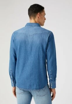 Wrangler 27MwCamiciaIcon Mid Stone Uomo Camicie WR122D04Z-K15 -Pier One Italia 2025 40301c50470a4d14993e2c127b8ab369