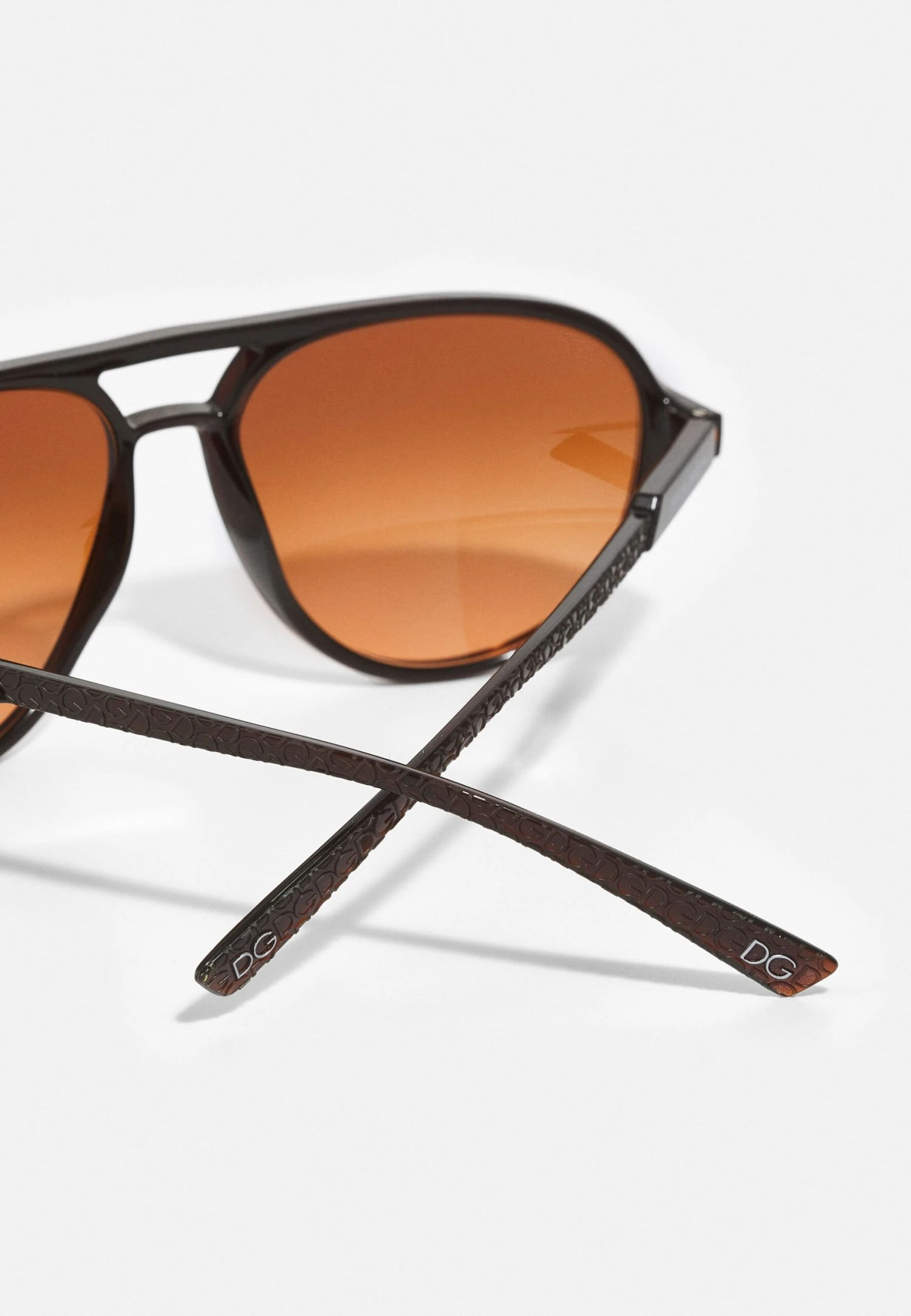 Dolce & Gabbana Occhiali Da SoleTransparent Tobacco Uomo Occhiali Da Sole DO752K029-A11 7 Dolce & Gabbana Occhiali Da SoleTransparent Tobacco Uomo Occhiali Da Sole DO752K029-A11 - immagine 5