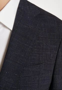 Boss HugeCompletoDark Blue Uomo Completi E Cravatte BB122A0O2-K11 -Pier One Italia 2025 4741dae5ec6147169b14bbf6e9f28c41