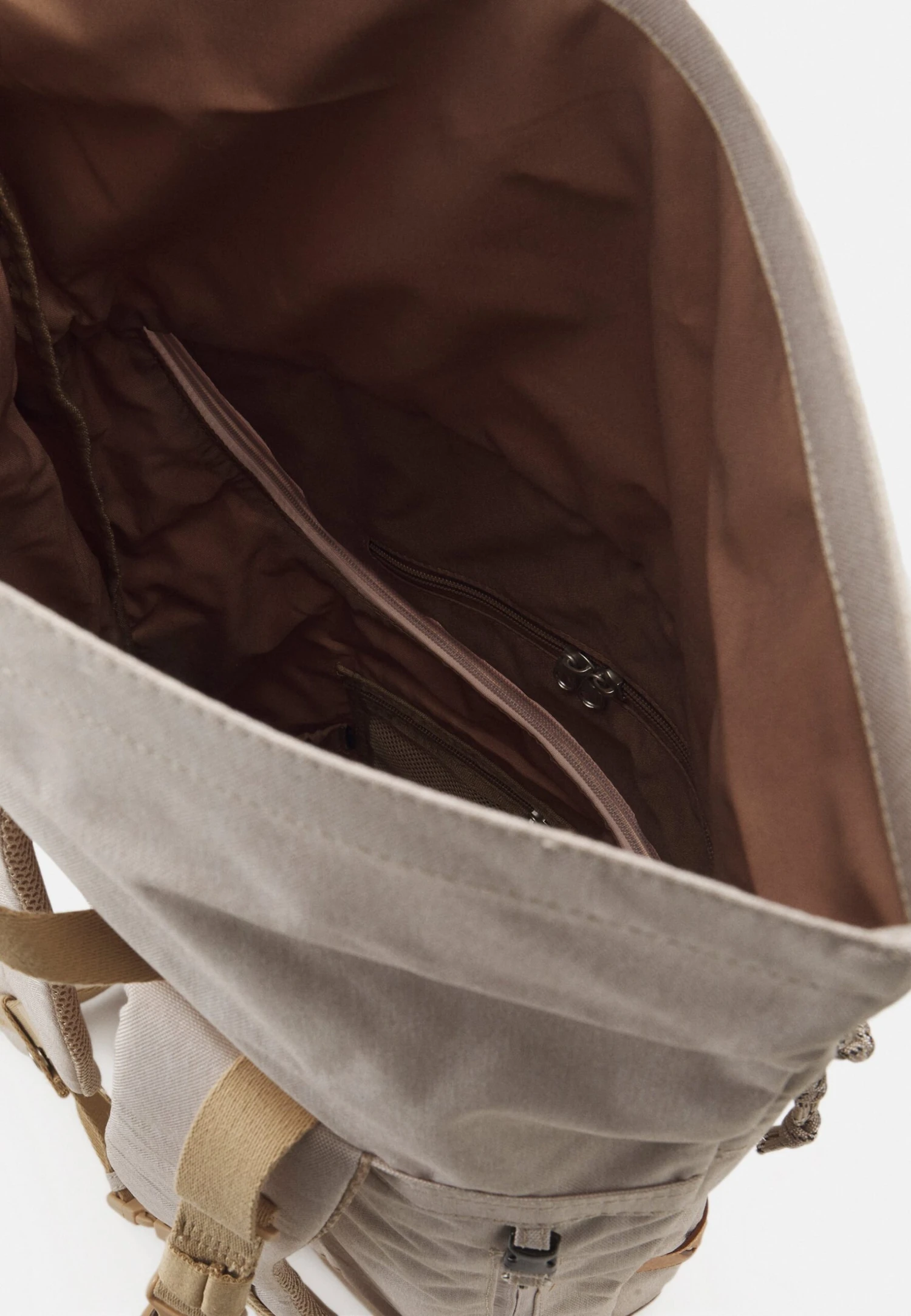 Doughnut Christopher Happy Camper Series UnisexZainoIvory Uomo Borse D0E54O04D-A11 6 Doughnut Christopher Happy Camper Series UnisexZainoIvory Uomo Borse D0E54O04D-A11 - immagine 4