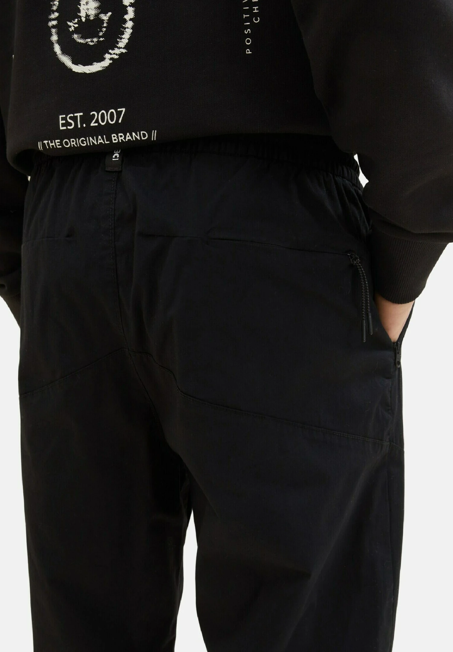 TOM TAILOR Denim JoggerPantaloni SportiviBlack Uomo Pantaloni Sportivi E Joggers TO722E07A-Q11 7 TOM TAILOR Denim JoggerPantaloni SportiviBlack Uomo Pantaloni Sportivi E Joggers TO722E07A-Q11 - immagine 5