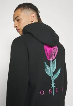 Obey Clothing FelpaBlack Uomo Maglieria E Felpe OB022S06Y-Q11 -Pier One Italia 2025 4f36a2465db24320ba692cf341d545a1