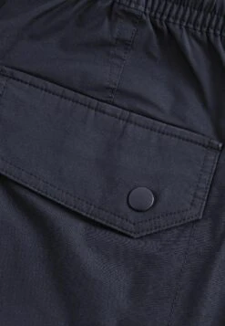 Next Drawstring Waist Tech Cargo ShortsShortsNavy Blue Uomo Bermuda NX322F09X-K11 16 Next Drawstring Waist Tech Cargo ShortsShortsNavy Blue Uomo Bermuda NX322F09X-K11 -Pier One Italia 2025 52c450f87ab84eea8c943932b5c28e21