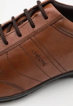 Geox Uomo SymbolStringate SportiveBrown Uomo Scarpe Con I Lacci GE112M002-O12 -Pier One Italia 2025 54da59188994400a903ce07f65dafff5
