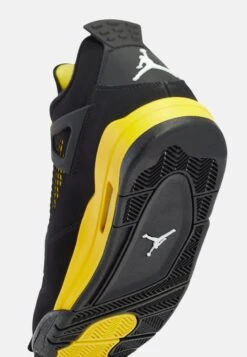 Air Jordan 4 RetroSneakers AlteBlack/White/Tour Yellow Uomo Sneaker JOC12N01X-Q11 -Pier One Italia 2025 596e54cb53af4a74a54d16a1b448e637