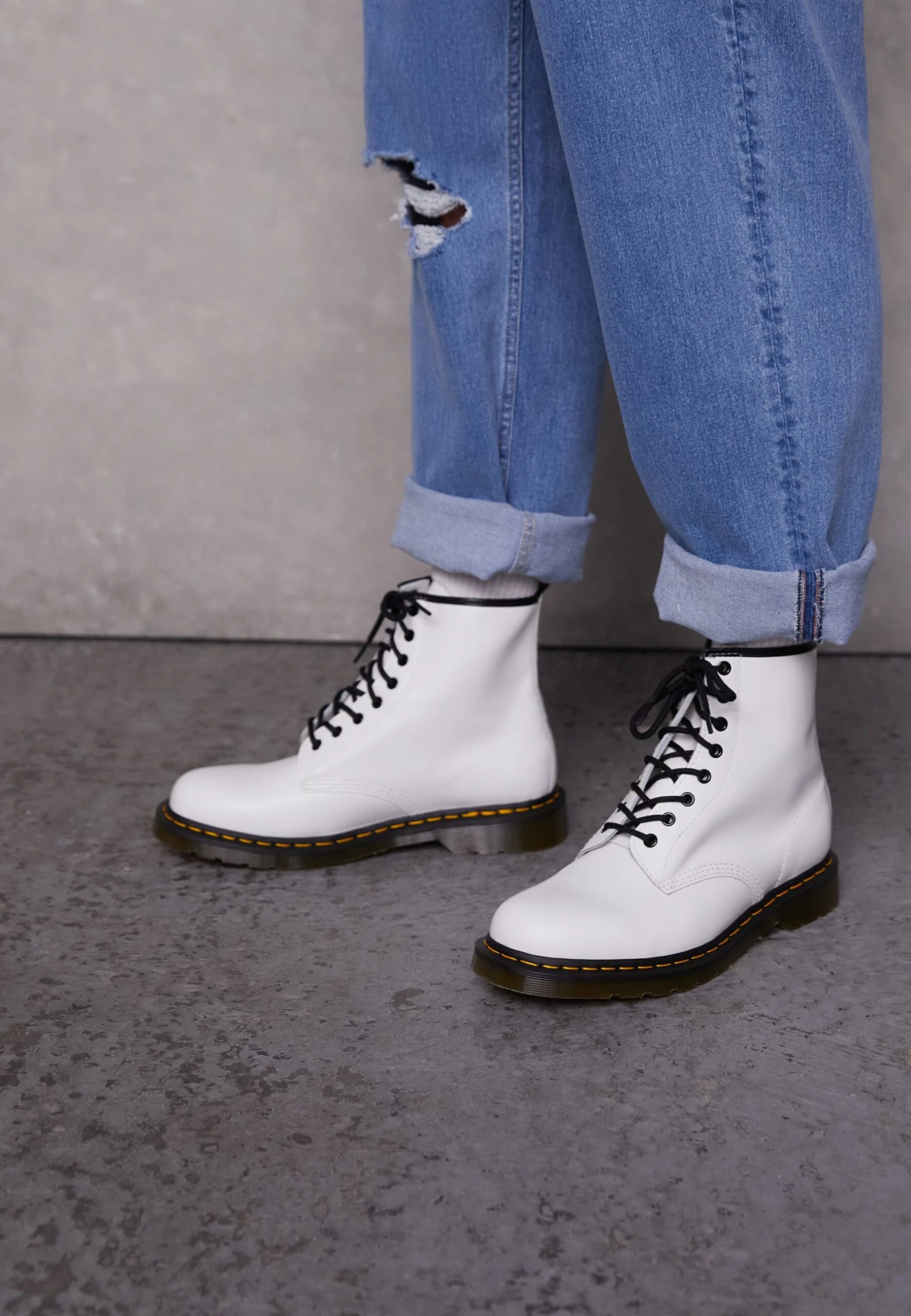 Dr. Martens 1460 8 Eye- Stivaletti Stringati - White 4 Dr. Martens 1460 8 Eye- Stivaletti Stringati - White - immagine 2