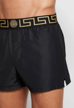 Versace Shorts Da MareNero Uomo Moda Mare 1VE82H00Q-Q11 -Pier One Italia 2025 624ba4db0091435da5cb3a62d1ce1cfe