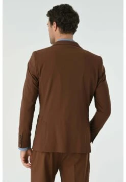 GiaccaBrown Uomo Completi E Cravatte AI722T02U-O12 -Pier One Italia 2025 62df69a554b34b46ab89b59b57bf879b