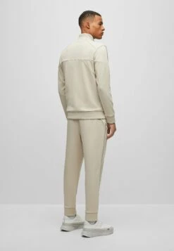 Pier One Italia 2025 -Pier One Italia 2025 69ddb31464084e06a63174182259baa6