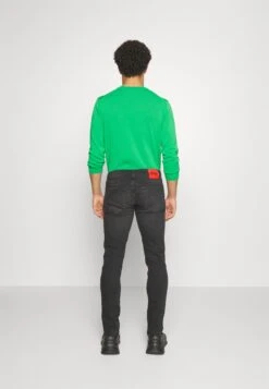 Hugo- Jeans Slim Fit - Dark Grey -Pier One Italia 2025 6af11d40779f4b1a821a85b74e7d4340