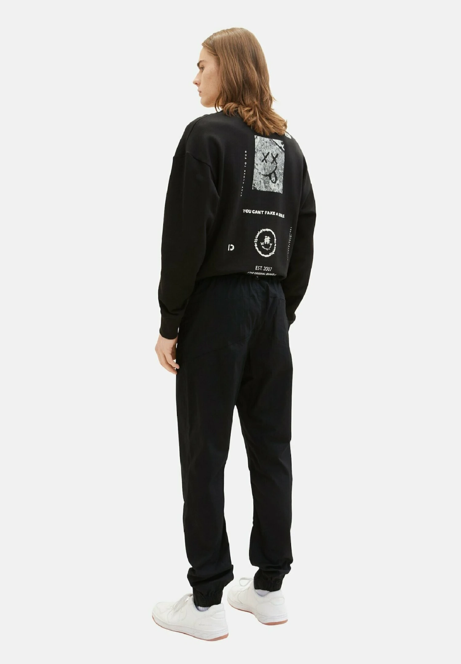 TOM TAILOR Denim JoggerPantaloni SportiviBlack Uomo Pantaloni Sportivi E Joggers TO722E07A-Q11 5 TOM TAILOR Denim JoggerPantaloni SportiviBlack Uomo Pantaloni Sportivi E Joggers TO722E07A-Q11 - immagine 3