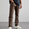 424 Pantalone UomoPantaloniBrown Uomo Pantaloni F4V22E00B-O11 -Pier One Italia 2025 6c391abe710544e0ad47e9abd6b94a24
