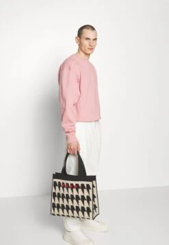 7 Days Active Organic CrewneckFelpaFoxglove Uomo Maglieria E Felpe 7D0210018-J11 -Pier One Italia 2025 7126886edf4145ca9525f84034f19e92