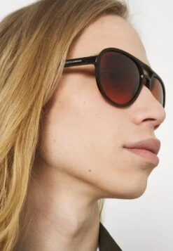 Dolce & Gabbana Occhiali Da SoleTransparent Tobacco Uomo Occhiali Da Sole DO752K029-A11 10 Dolce & Gabbana Occhiali Da SoleTransparent Tobacco Uomo Occhiali Da Sole DO752K029-A11 -Pier One Italia 2025 7d095f563a4c45ee8f13f5dc4d9a6175