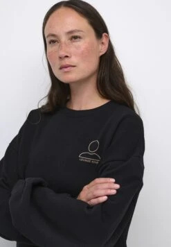 Qonradln GfFelpaTap Shoe Uomo Maglieria E Felpe L1R21001M-Q11 -Pier One Italia 2025 8037260415fc466a87da7ef989ae5f8e