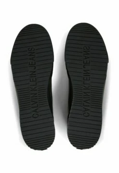 Calvin Klein Jeans Sneakers Basse - Triple Black -Pier One Italia 2025 8170be50204b4c4b9c0dee5982d72994