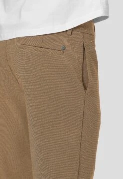 Milano ChinoDark Camel Mel Uomo Pantaloni C6V22E000-O11 -Pier One Italia 2025 855c94643d814c6e8b3db16478f5c7cc