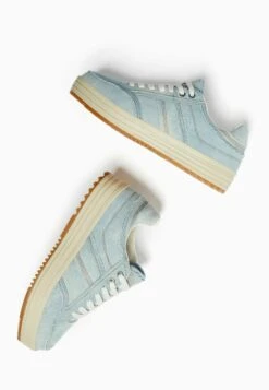 BERSHKA Sneakers Basse - Metallic Blue 11 BERSHKA Sneakers Basse - Metallic Blue -Pier One Italia 2025 86b93be3854f4fdbae6eec3f4320b4e5