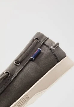 Sebago Docksides Portland Crazy HorseScarpe Da BarcaDark Grey Uomo Scarpe Con I Lacci SE212M00M-C11 -Pier One Italia 2025 8ed80bed2abb43058947cf39f32ed087