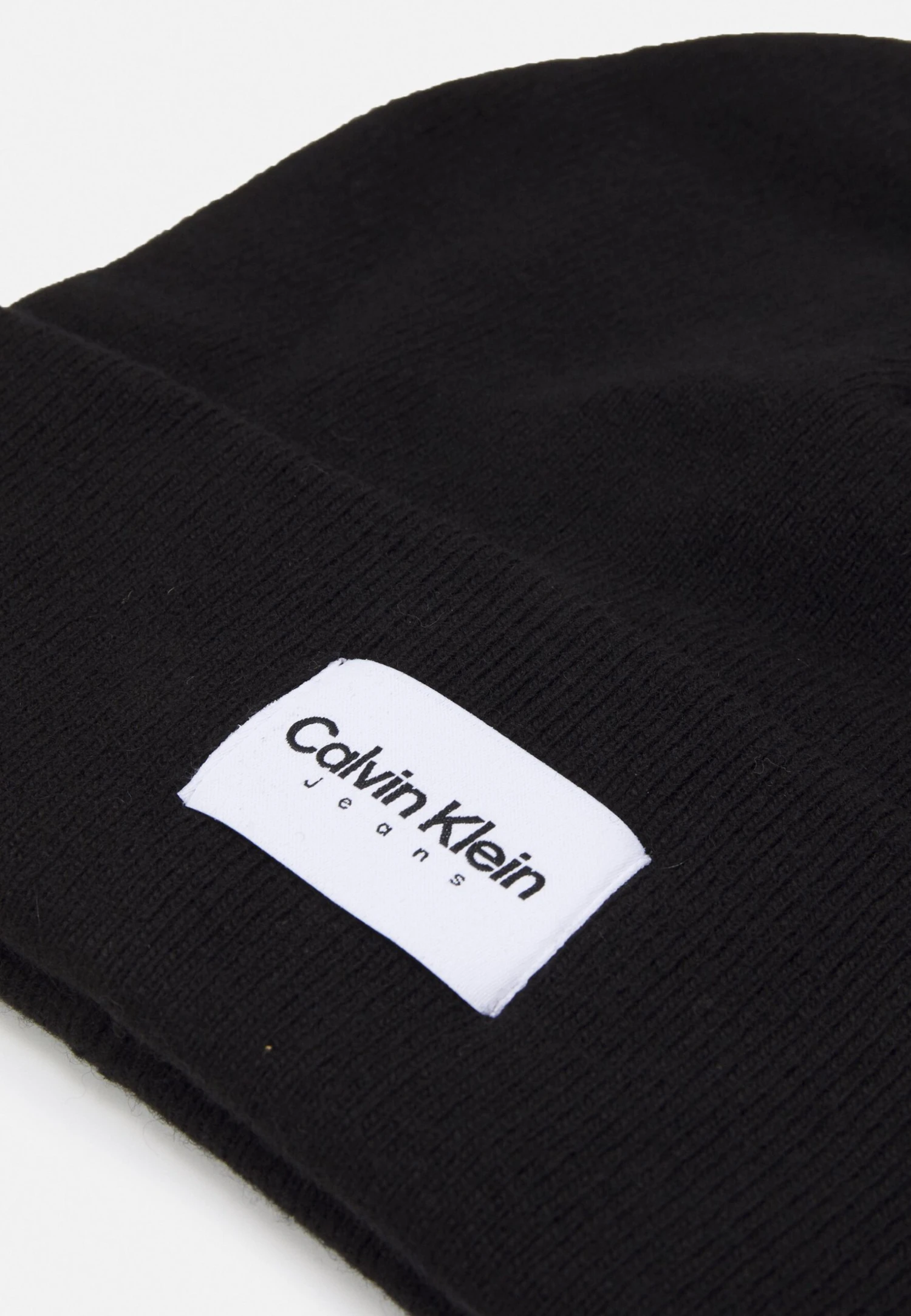 Calvin Klein Jeans Exclusive BeanieBerrettoBlack Uomo Cappellie Berretti C1854P014-Q11 5 Calvin Klein Jeans Exclusive BeanieBerrettoBlack Uomo Cappellie Berretti C1854P014-Q11 - immagine 3