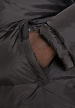 Iceberg Piumino - Nero -Pier One Italia 2025 974abf7ac8f94fb0bd9537f9b79e3a0b