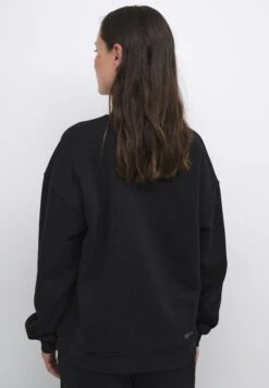 Qonradln GfFelpaTap Shoe Uomo Maglieria E Felpe L1R21001M-Q11 -Pier One Italia 2025 9faecad5c26649da854d70607097b1ba