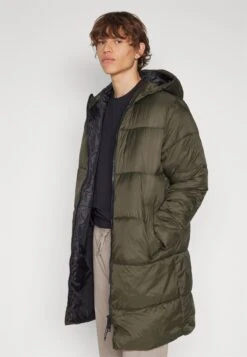 Jack & Jones Jjtoby Long PufferCappotto InvernaleRosin Uomo Cappotti JA222T1M6-N11 -Pier One Italia 2025 a93f2b2bdee34b759743e7744c6c47d8