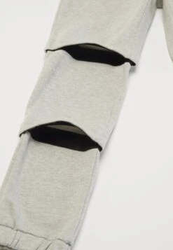 Pier One Pantaloni SportiviMottled Light Grey Uomo Pantaloni PI922E04R-C11 -Pier One Italia 2025 ac5b14bff2d7437d90b7c241eefa140d