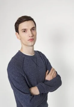 S.Oliver MaglioneDark Blue Uomo Maglieria SO222Q0N9-K11 11 S.Oliver MaglioneDark Blue Uomo Maglieria SO222Q0N9-K11 -Pier One Italia 2025 af62604e1e5a4868971a10dd58b91d74