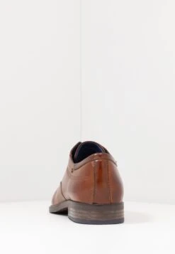 Bugatti Lair - Stringate Eleganti - Cognac -Pier One Italia 2025 b2f7f5cef1ca4dcf980a3bc5286f31aa