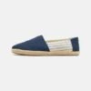 Toms Alpargata - Espadrillas - Navy -Pier One Italia 2025 b5fbee83c9ac45c5b3a2ec433c528d6f