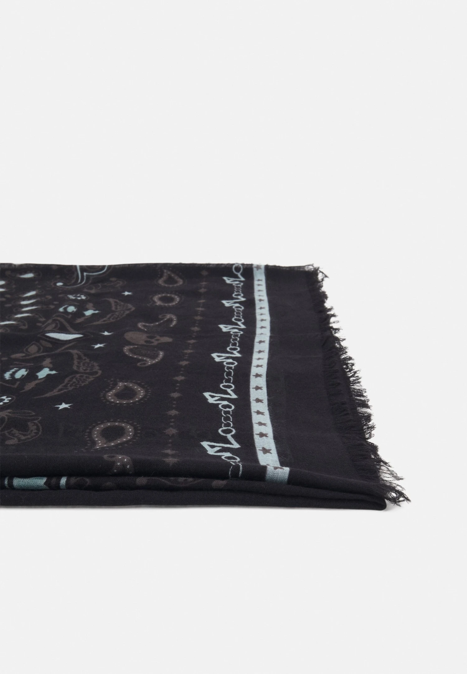 Zadig & Voltaire Delta Bandana UnisexFoulardNoir Uomo Foulard E Sciarpe Z2154G002-Q11 4 Zadig & Voltaire Delta Bandana UnisexFoulardNoir Uomo Foulard E Sciarpe Z2154G002-Q11 - immagine 2