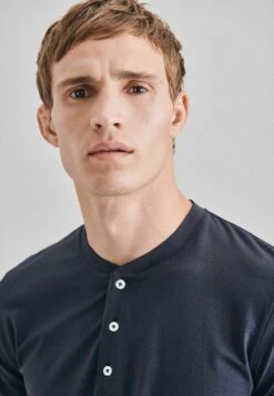 Seidensticker PigiamaNavy Uomo Per La Notte 3SE82M020-K11 -Pier One Italia 2025 bc15971051fe4be9b505c1265af54178