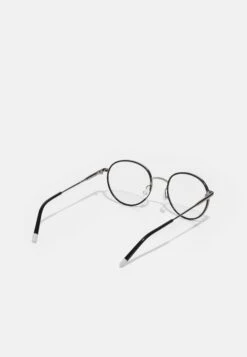 Pier One Italia 2025 -Pier One Italia 2025 c01d20883be846be964580bfb6fa2ace