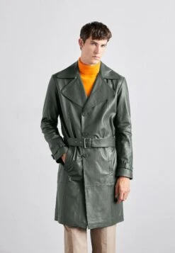 Christian- Trench - Green