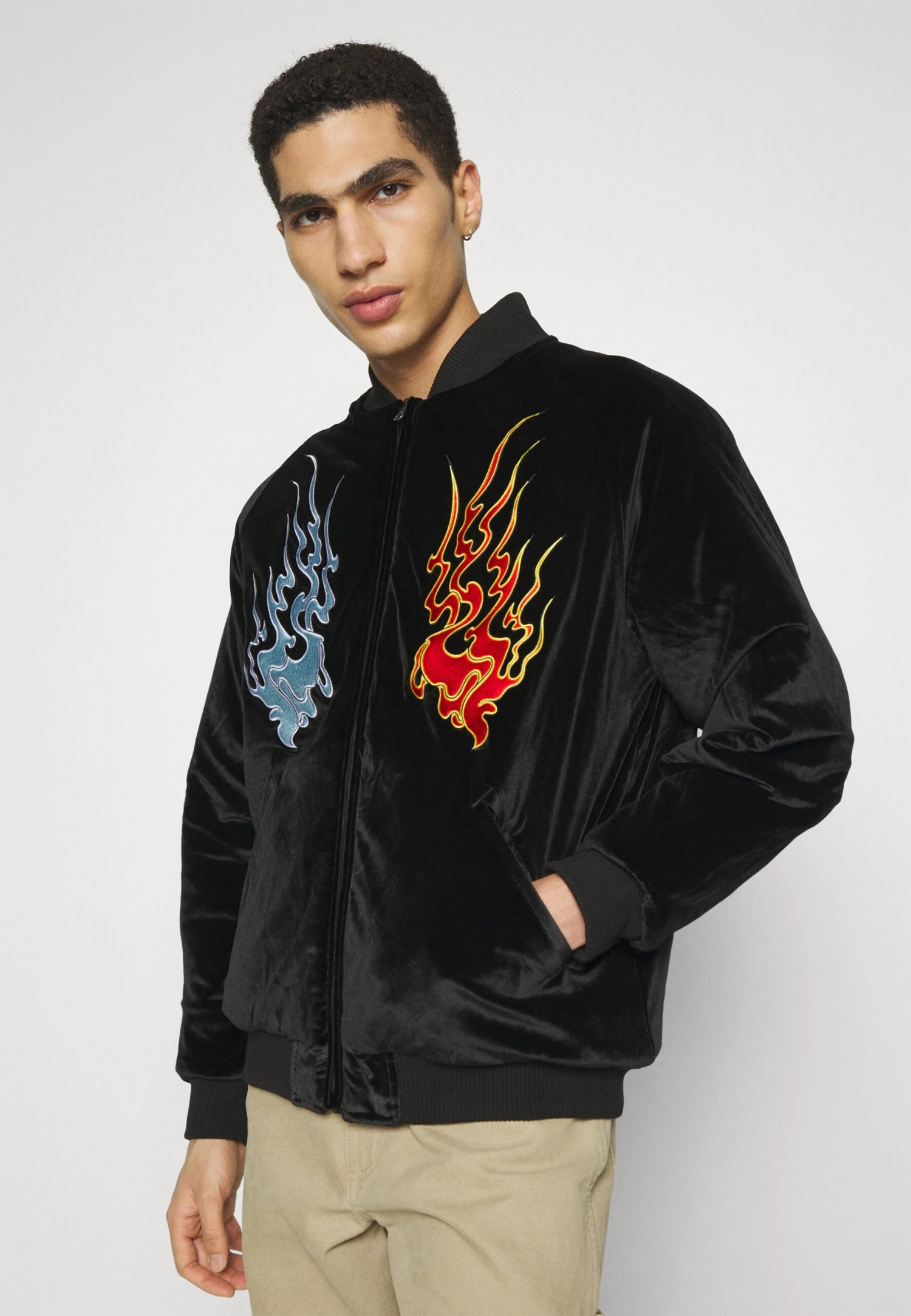 HUF Destructive Skajyan Jacket - Giubbotto Bomber - Black 9 HUF Destructive Skajyan Jacket - Giubbotto Bomber - Black - immagine 7