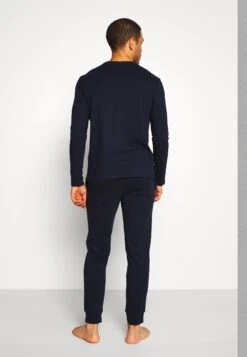 Pier One PigiamaDark Blue Uomo Per La Notte PI982M033-K11 -Pier One Italia 2025 d2155d22916948b49818622d9319b04d