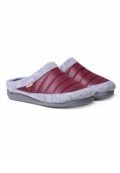 Toni Pons NordiPantofoleBordeaux Uomo Pantofole T1M12I006-G11 -Pier One Italia 2025 d793b8c02e0744f98d6c8890239ec483