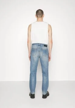 ArcherJeans A SigarettaDelight Blue Uomo Jeans WO322G03R-K11 -Pier One Italia 2025 d8ddcacfba9b41369e35d0fc81cea36a
