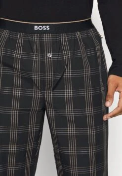 Boss Urban LongPigiamaBlack Uomo Per La Notte BB182M02T-Q11 -Pier One Italia 2025 daf6e5f8adb74530bdecdca41015f8aa