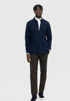 Selected Homme Camicia EleganteDark Sapphire Uomo Completi E Cravatte SE622D1FI-K14 -Pier One Italia 2025 e2ea4f773cfb48f49760a6a9cf547c43