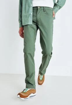 Lee DarenPantaloniOlive Green Uomo Pantaloni LE422E01B-N11